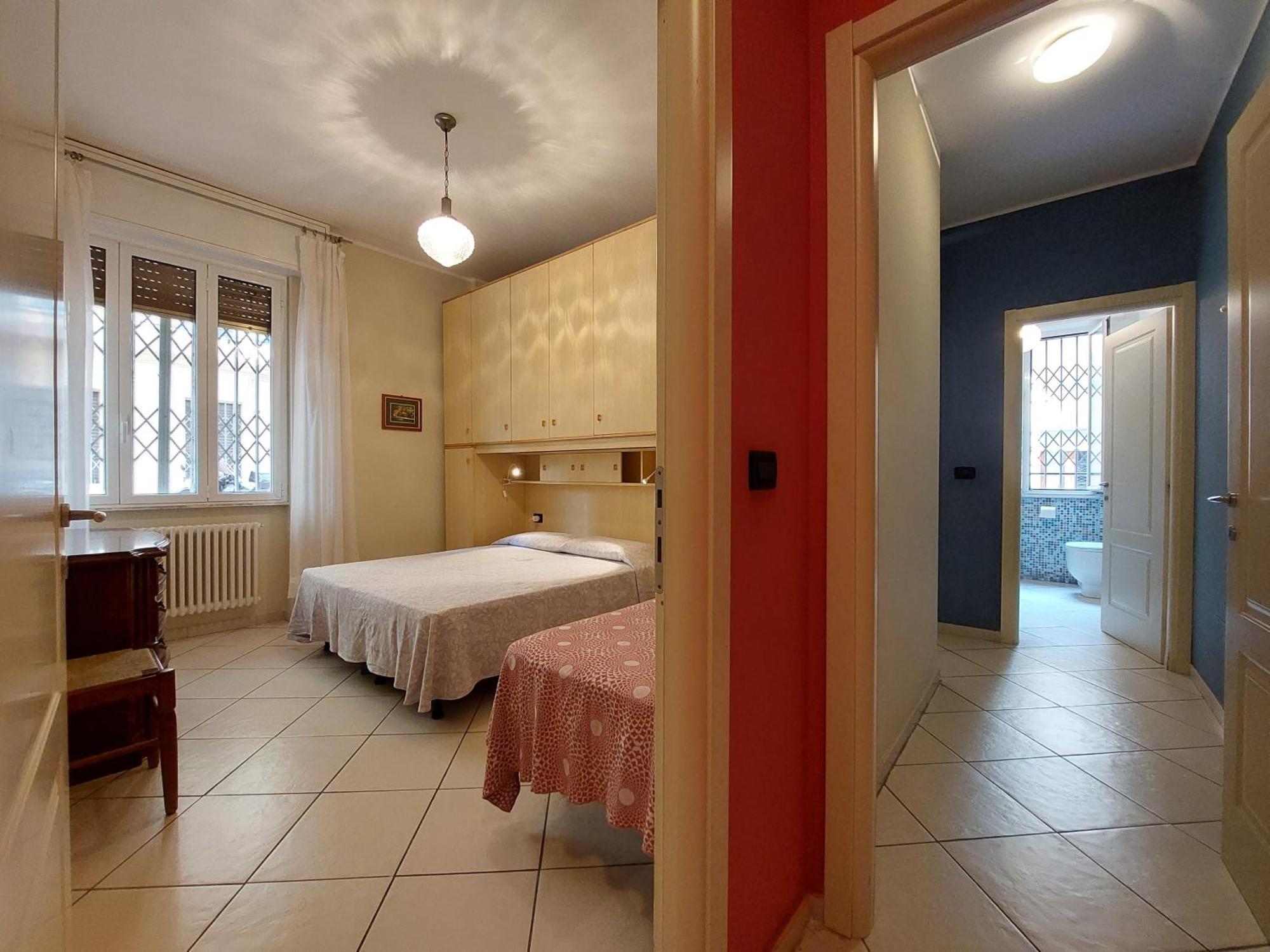 50 Metri Dal Mare - Free Parking E A/C Apartment Пиетра Лигуре Екстериор снимка
