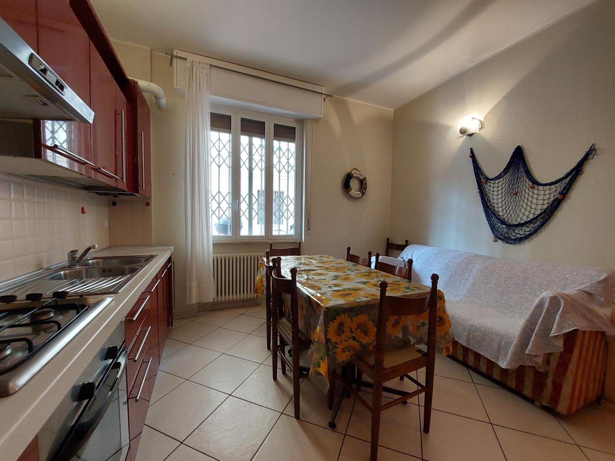 50 Metri Dal Mare - Free Parking E A/C Apartment Пиетра Лигуре Екстериор снимка
